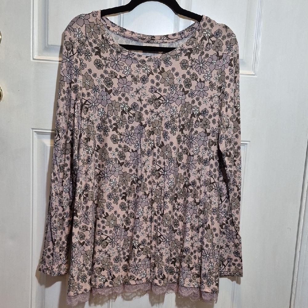 LOGO by Lori Goldstein Floral Lace Trim Blouse Pink and Gray - Picture 6 of 7
